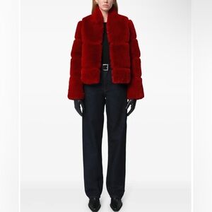 Apparis Sai faux-fur red jacket S